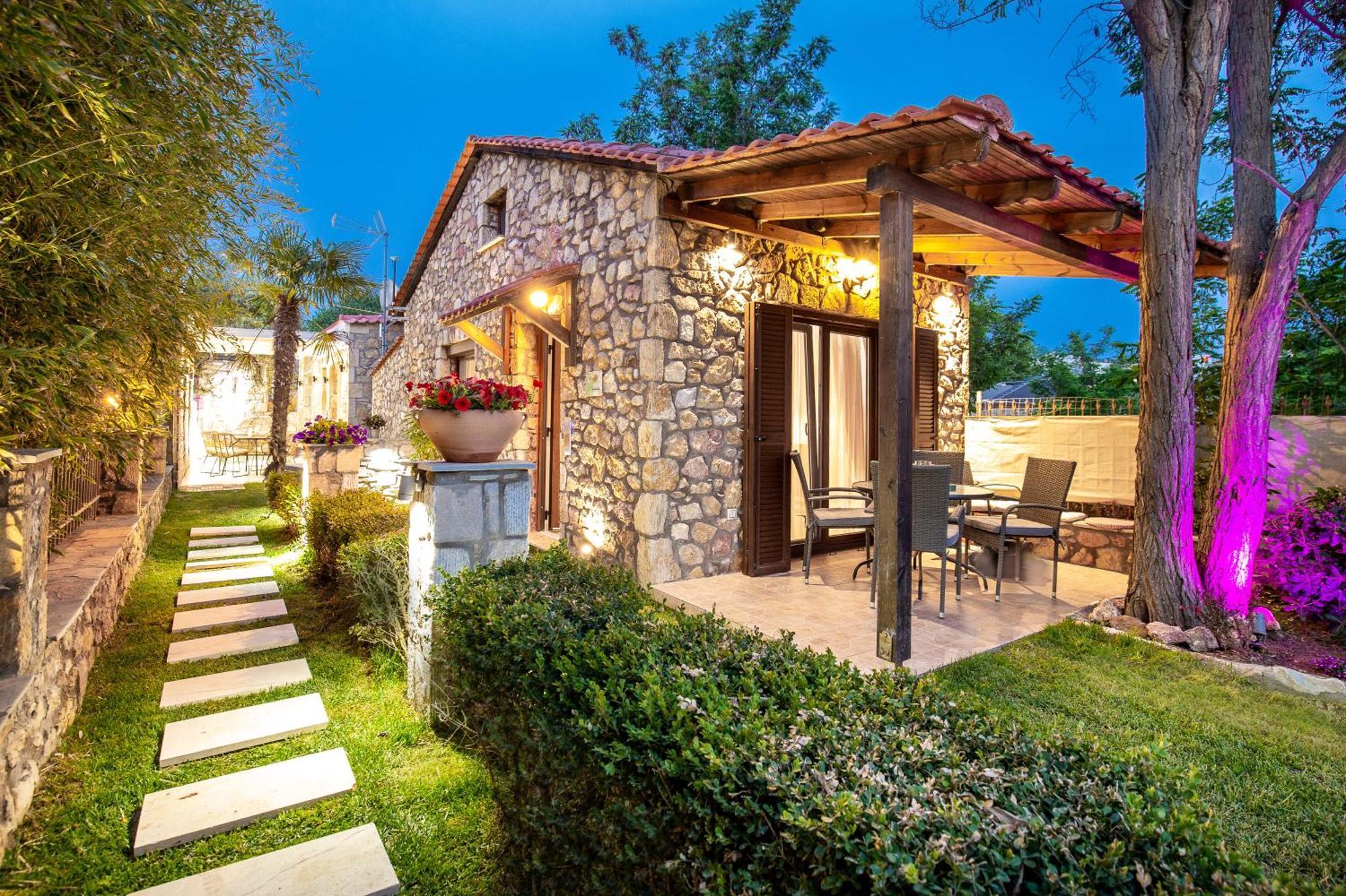 Holiday home Stone House Maria *
