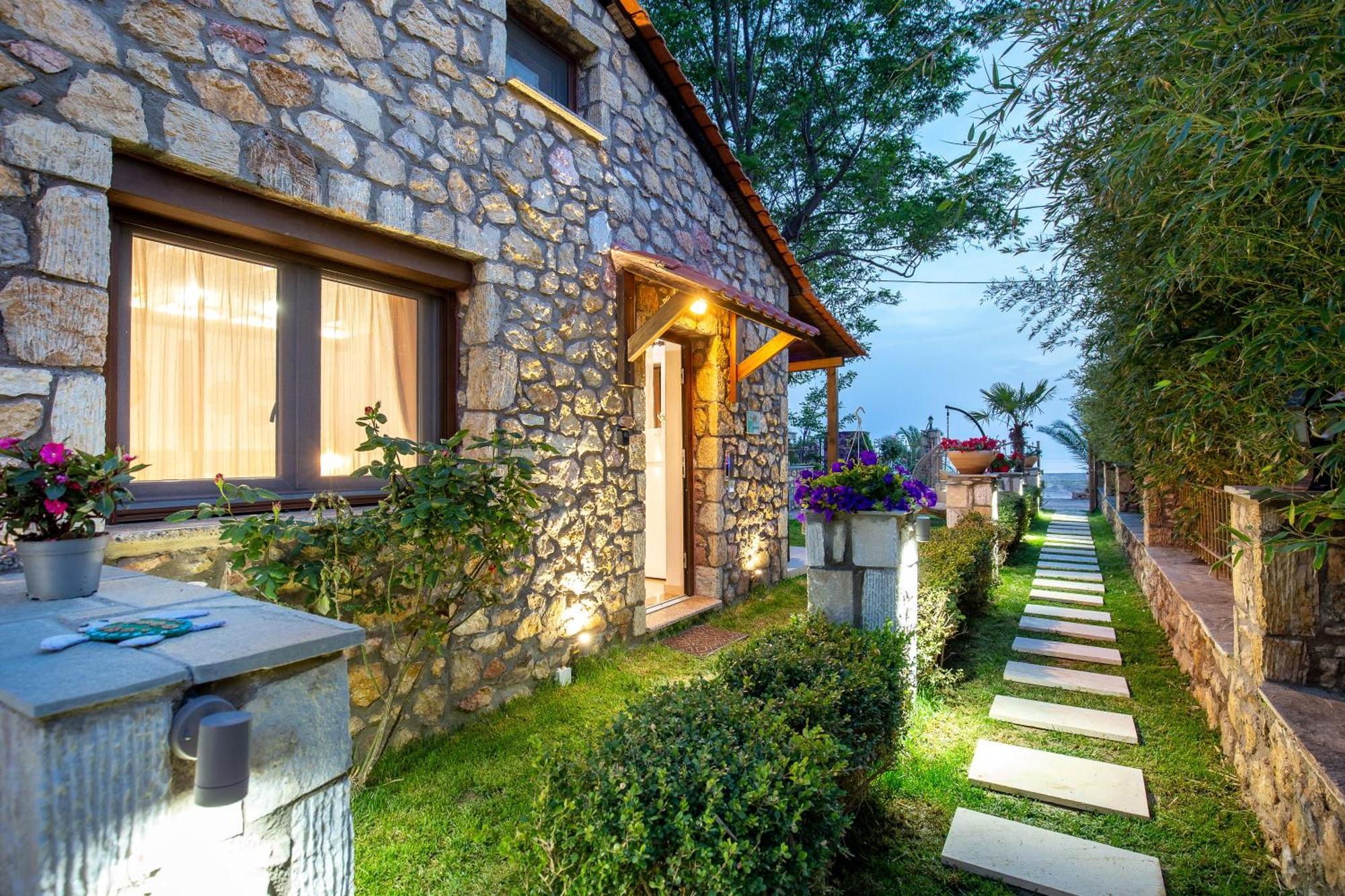 Stone House Maria *